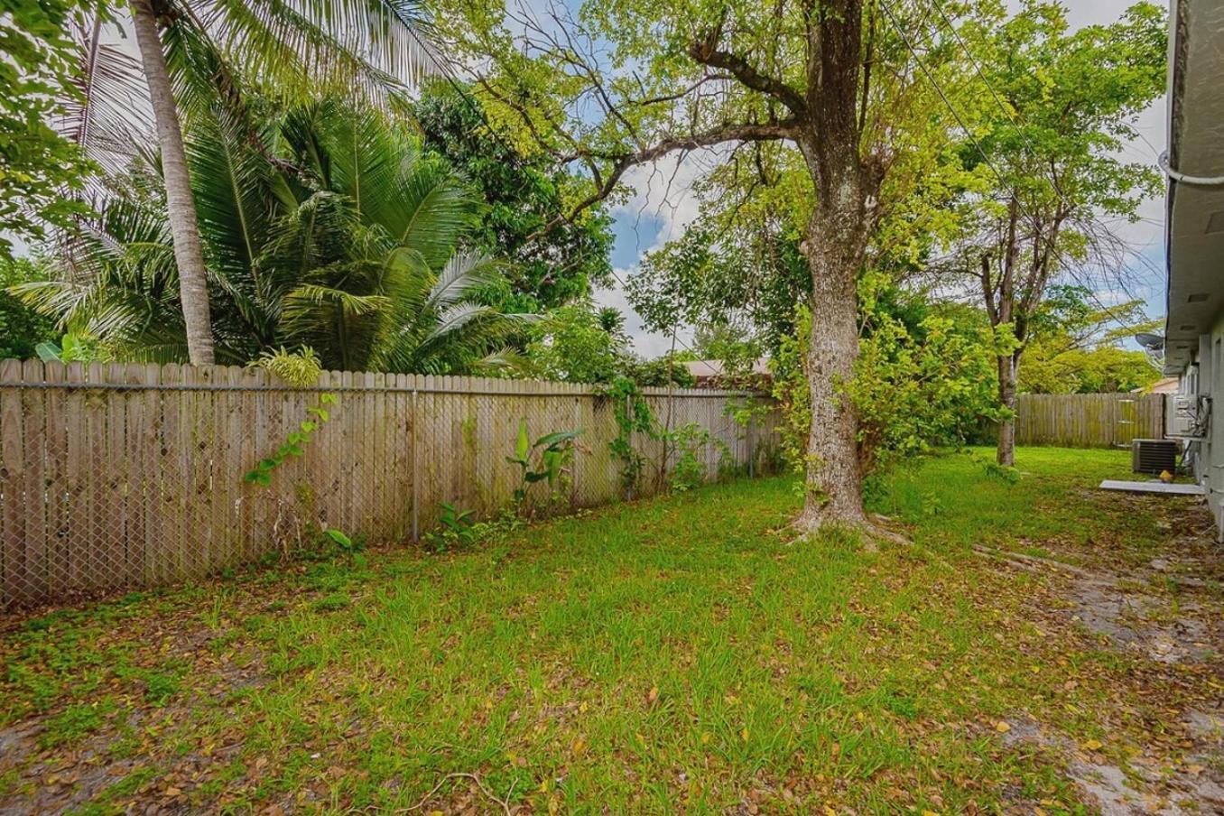 2 Bedroom House Minutes From Beach And Casino Db1 ดาเนียบีช ภายนอก รูปภาพ